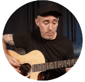 Student testimonial photo of musician learning music online